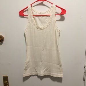 Eddie Bauer stretchy cream tank top